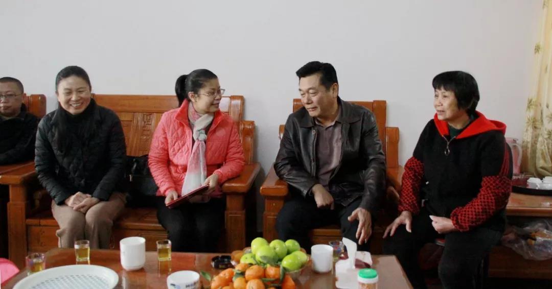 918²©ÌìÌÃ(ÖйúÇø)¼¯ÍÅ